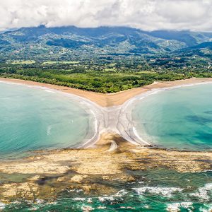 Ballenas con hospedaje en Uvita